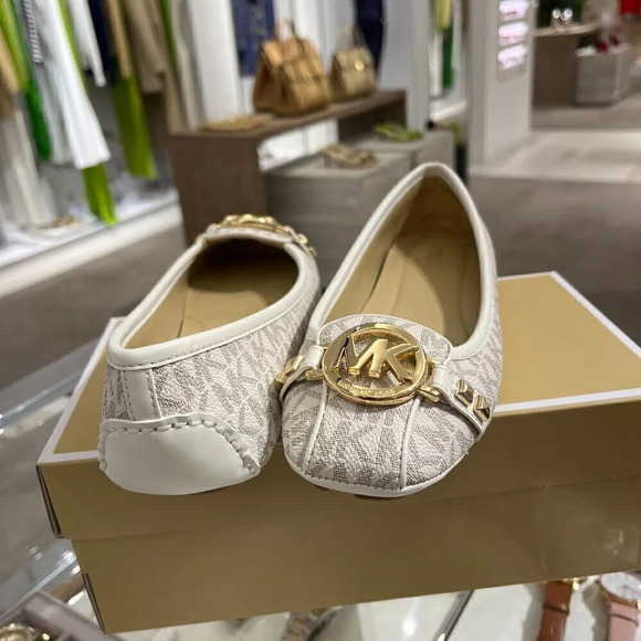 Fulton Studded Logo Moccasin Size7 - Picture 4 of 6